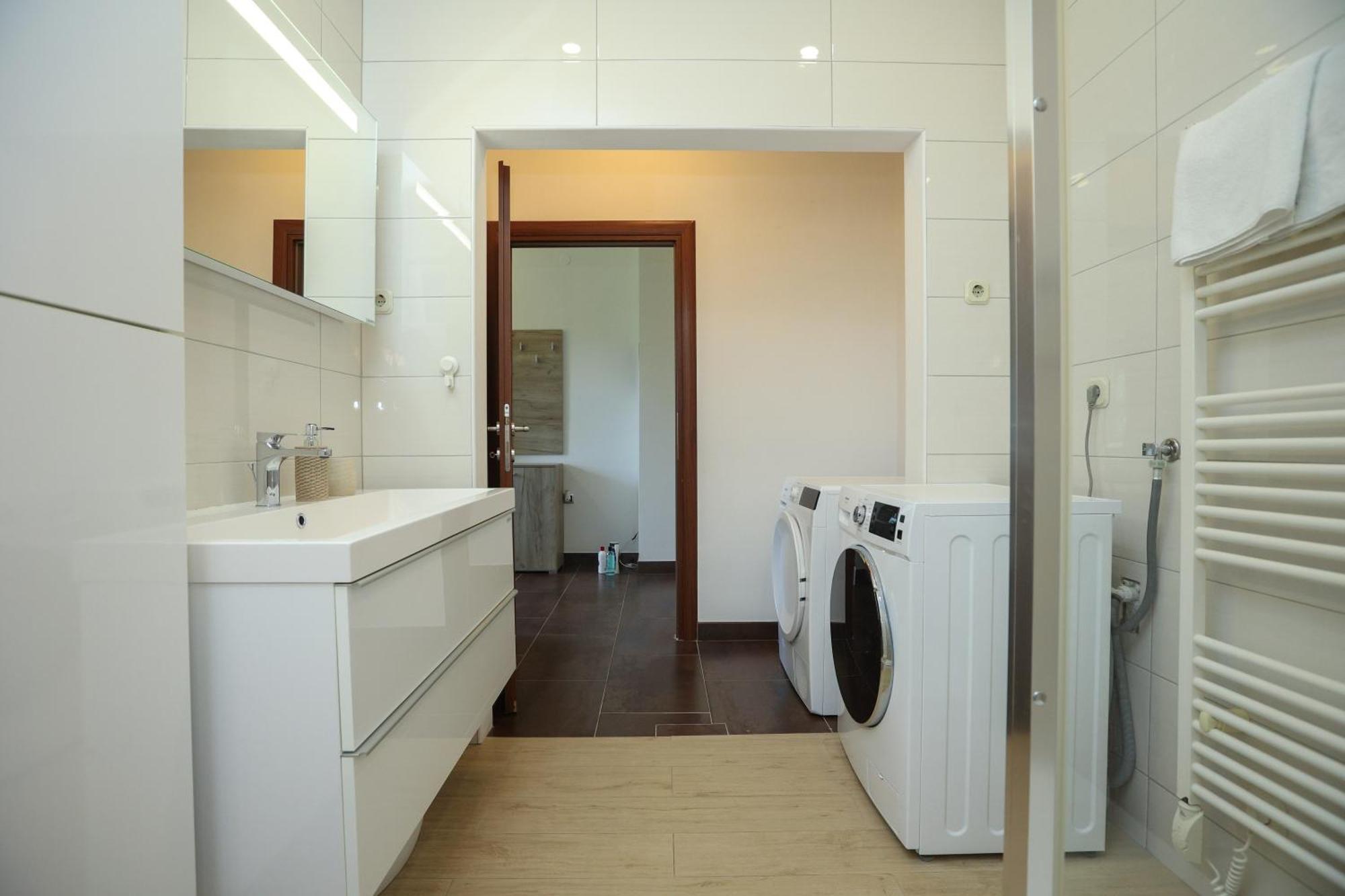 Rs Two Bedroom Apartment Sukosan Ngoại thất bức ảnh